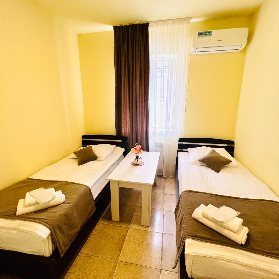 Marnar Hotel Jerevan Eksteriør bilde