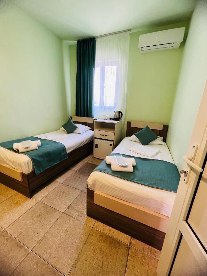 Marnar Hotel Jerevan Eksteriør bilde